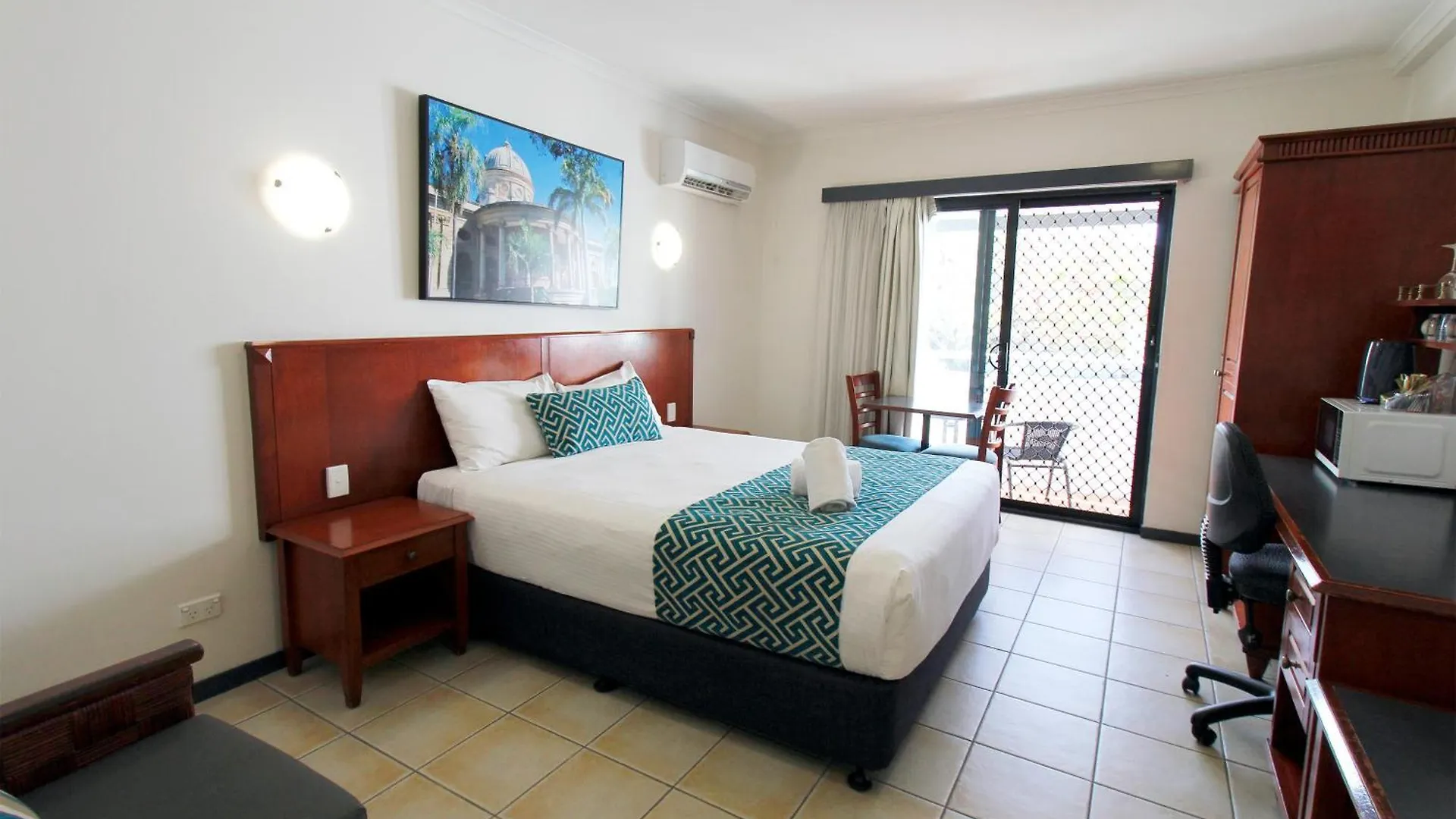 Coffee House Apartment Motel Rockhampton